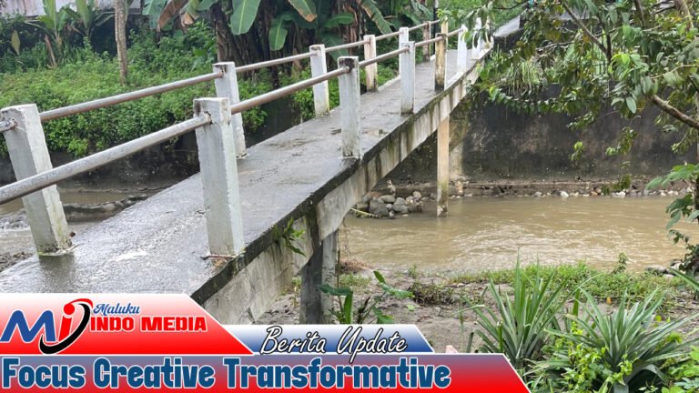 Warga Keluhkan Kinerja Kades Wayame, Bodewin Wattimena Diminta Bertindak Tegas