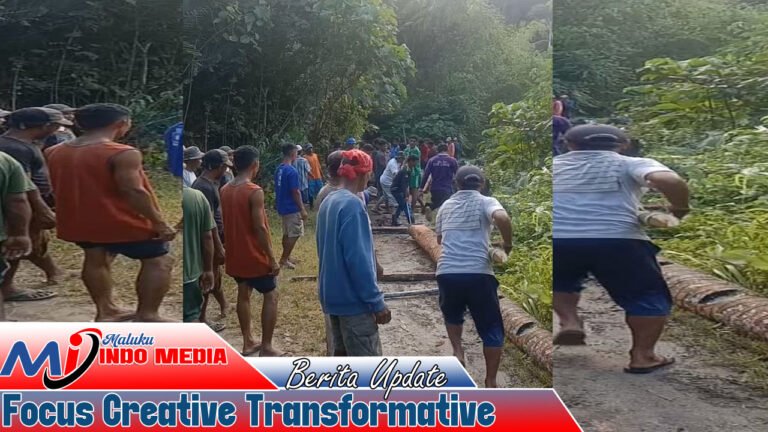 Pemuda Dua Kampung di Manipa Gotong Royong Perbaiki Jembatan Rusak