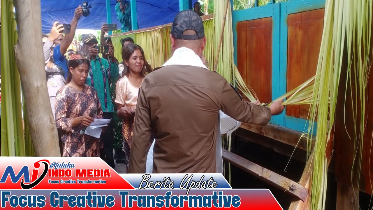 Bupati Aru Resmikan Rumah Adat dan Kantor Desa, Perkuat Identitas dan Pelayanan di Aru Selatan
