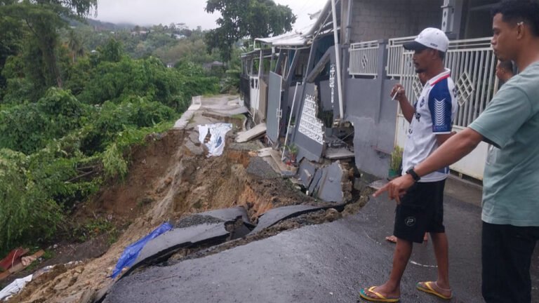 Hujan Tak Lagi Sekadar Air: Longsor Lorong Gadihu Telan Rumah Warga, Ambon Kembali Diperingatkan Soal Tata Ruang
