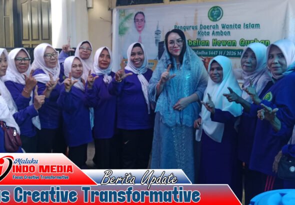 Wanita Islam Kota Ambon Tebar Makna Kurban dan Toleransi di Silale