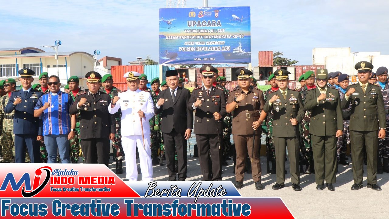 BUPATI TIMOTIUS KAIDEL HADIRI TABUR BUNGA HUT BHAYANGKARA KE-80, PERKUAT SINERGI PEMDA DAN POLRI DI KEPULAUAN ARU