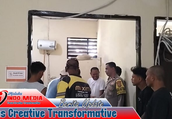 Pohon Beringin Tumbang Bersama Tembok Eks Hotel Monalisa, Warga Waai Meninggal Dunia
